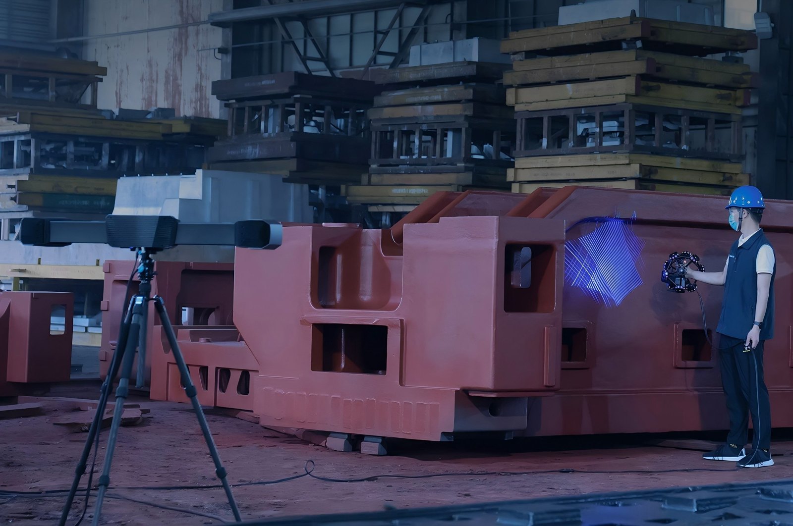 SHINING 3D FreeScan Trak ProW ultra-wide measuring range — FreeTrak W tracking the TE25W scanner across a large industrial object
