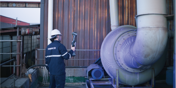 FreeScan UE Nova capturing a large industrial blower for part-to-CAD inspection and reverse engineering