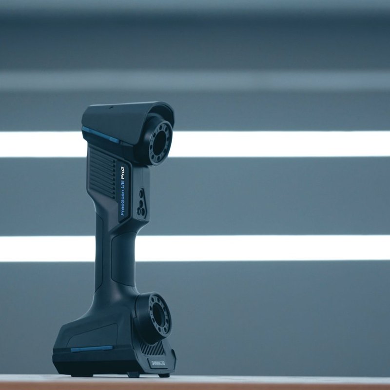 FreeScan UE Pro2 wireless metrology scanner body and scan-head detail