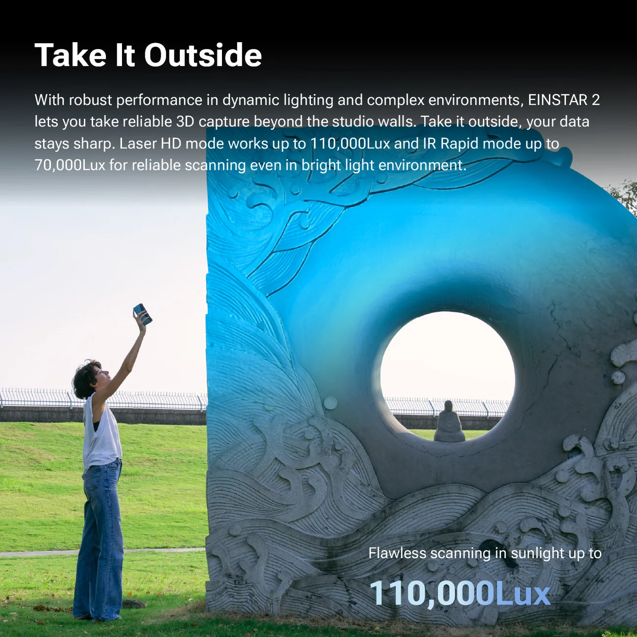 EINSTAR 2 scanning a large stone wave sculpture outdoors in bright sunlight
