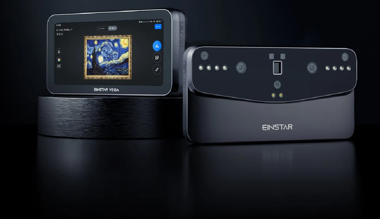 EINSTAR Vega scanner face and AMOLED display