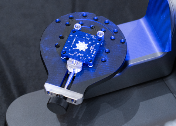 AutoScan Inspec2 — 3-axis turntable automatic multi-object scanning one-click operation