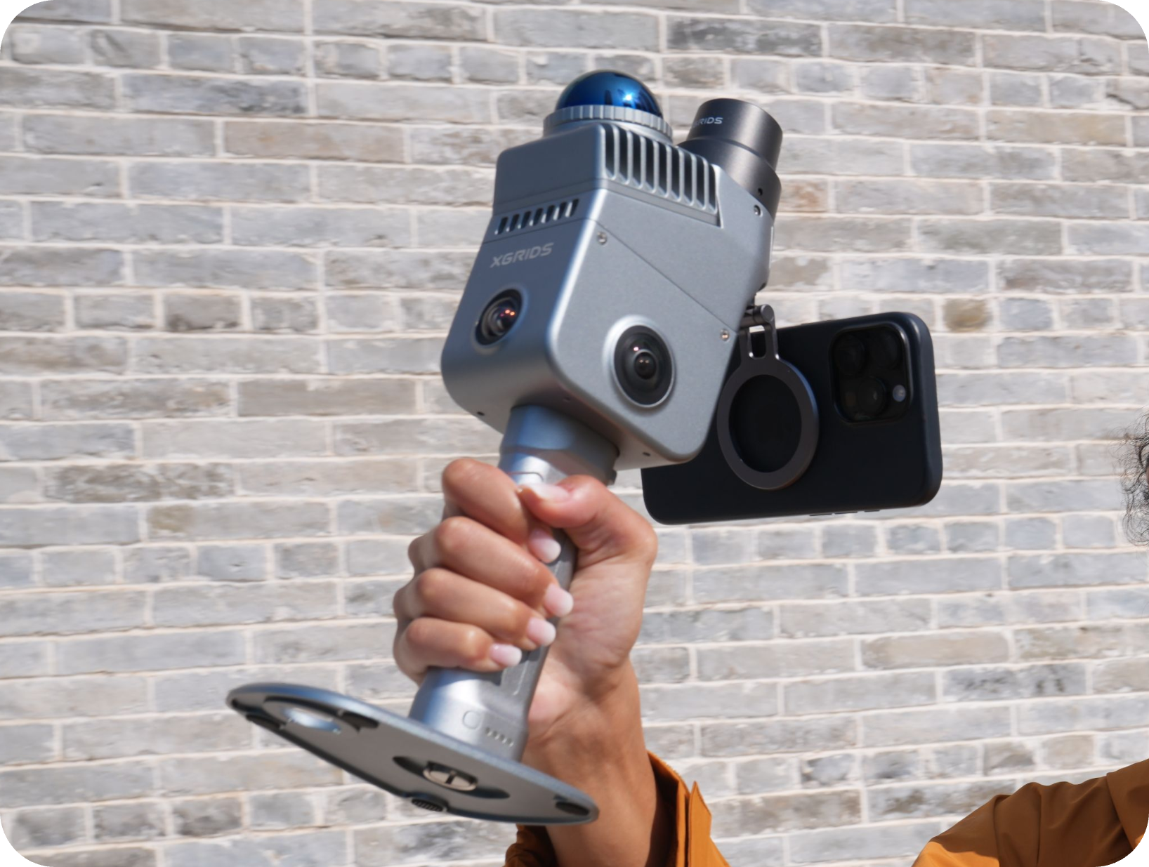 Lixel K2 phone mount accessory — real-time LixelGO field monitoring