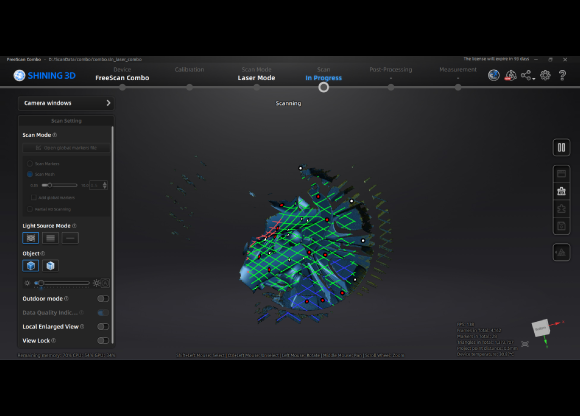 SHINING 3D FreeScan Combo software in Laser Mode, scanning a part with green laser lines and the live data-quality indicator